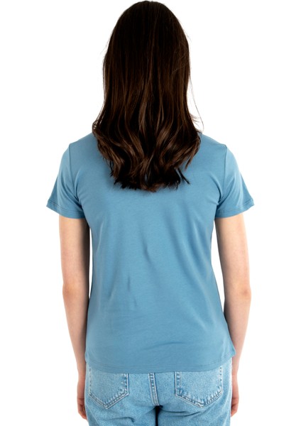 V Yaka Kısa Kollu Kadın T-Shirt