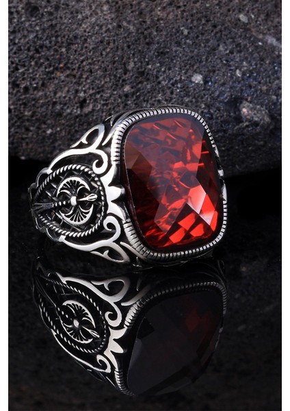 925 Ayar Gümüş Zirkon Taşlı Motif Desenli Model Yüzük modelleri