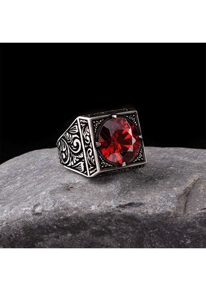 925 Ayar Kalem Işleme Motifli Zirkon Taşlı Erkek Yüzük Silver