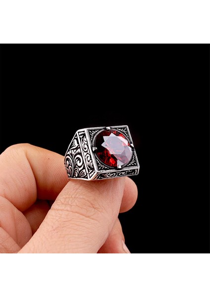 925 Ayar Kalem Işleme Motifli Zirkon Taşlı Erkek Yüzük Silver fiyatları