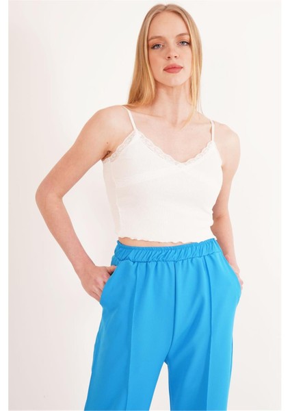 23254275 Kaşkorse Ip Askılı Dantelli Crop Bluz Beyaz fiyatları