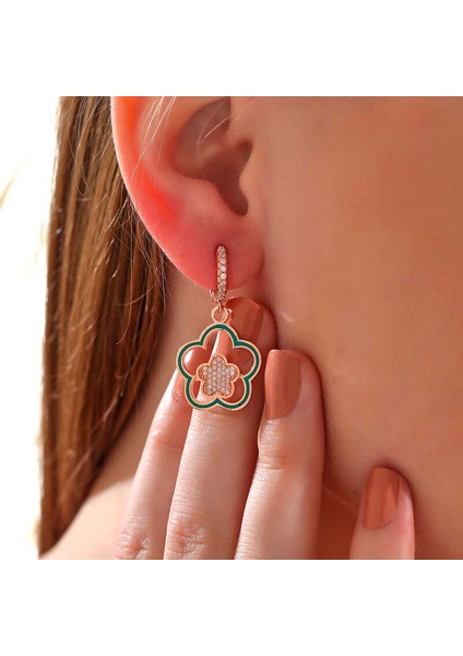 Gümüş Rose Sallantılı Çiçek Desenli Kadın Küpe