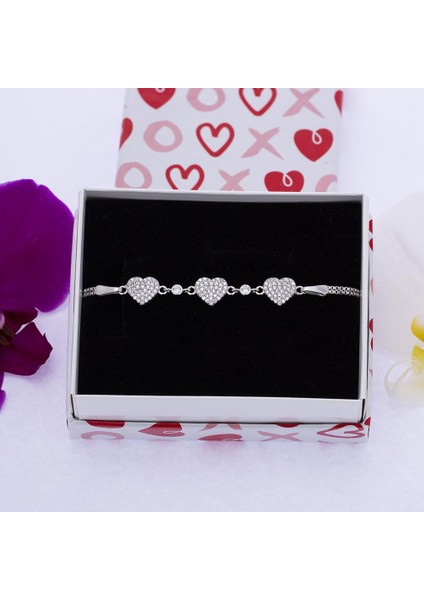 Kalp Büyük Model Zirkon Taşlı 925 Ayar Gümüş Kadın Bileklik fiyatları