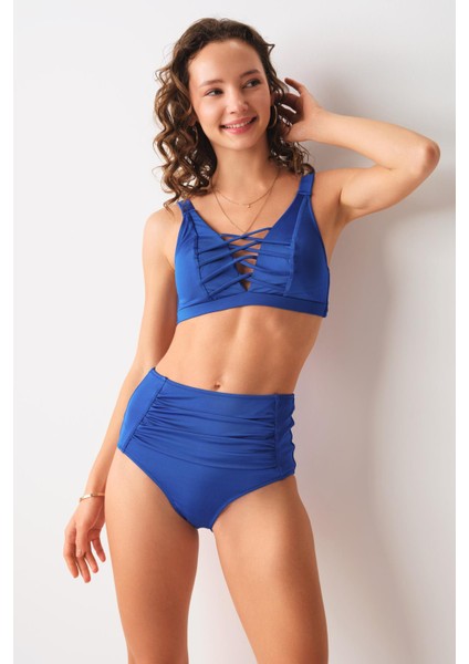 Dolores Toparlayıcı Bikini Tek Üst Saks 239106 fırsatları