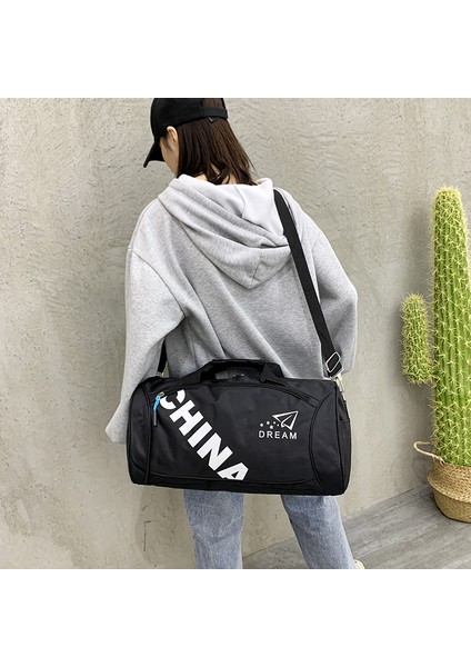 Spor Fitness Çantası Erkekler ve Kadınlar Yüzme Çantası Mektup Baskı Büyük Kapasiteli Seyahat Çantası (Yurt Dışından) fırsatları