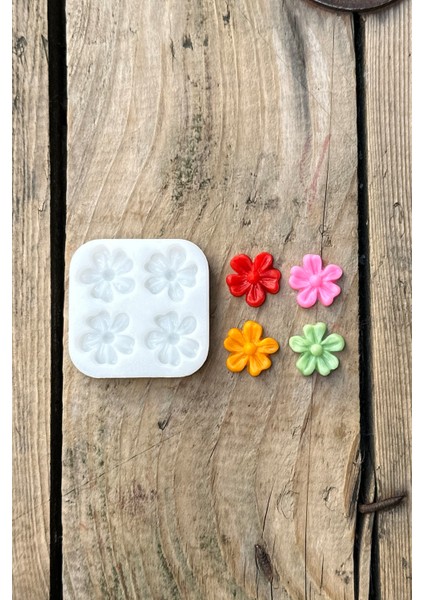 Silikon Mum Yapma Kalıbı 4'lü Set Dayanıklı Esnek Kokusuz Beş Yapraklı Yonca Çiçek Desen