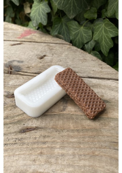 Gofret Tekli Mum Kalıbı ( Silikon ) 1 Adet