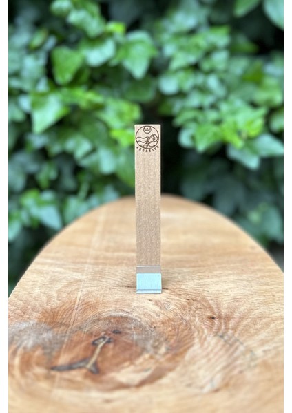 Ahşap Mum Fitili (Kova Burcu Model-1 Desenli) + Yapışkanlı Sehpa - 10 Adet modelleri