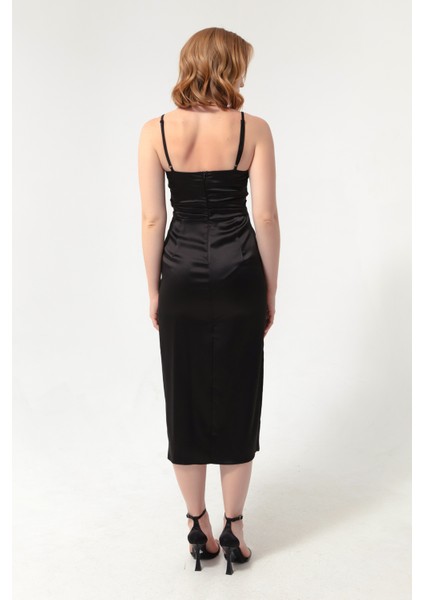 Kadın Siyah Ince Askılı Yırtmaçlı Midi Saten Abiye Elbise indirimleri