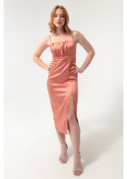 Kadın Somon Ince Askılı Yırtmaçlı Midi Saten Abiye Elbise modelleri