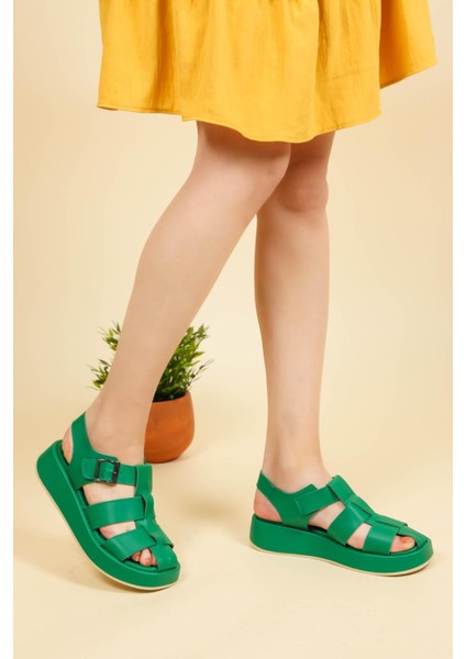 Kafesli Kalın Bantlı Sandalet Yeşil modelleri