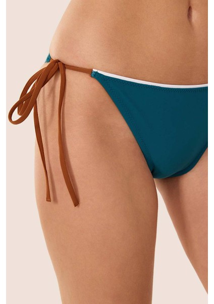 3413 Yeşil Nakış Işlemeli Bikini Takımı modelleri