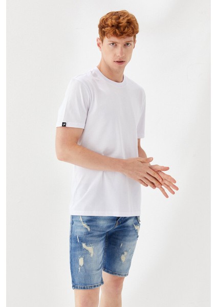 Subliminal Ny City Baskılı Bisiklet Yaka Regular Fit Tişört Beyaz fiyatları