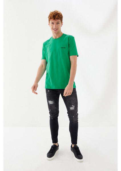 Göğüs Andmen Sırtı M+Rc Noir Baskılı Bisiklet Yaka Regular Fit Tişört Benetton Yeşili fiyatları