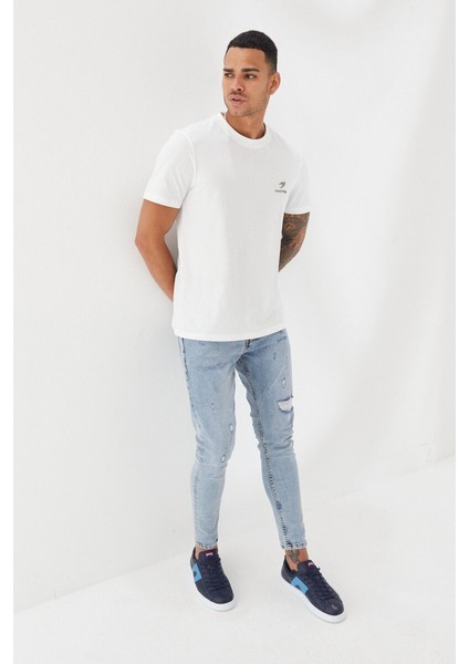 Göğüs Ruber Baskı Düz Desen Bisiklet Yaka Regular Fit Tişört Ekru modelleri