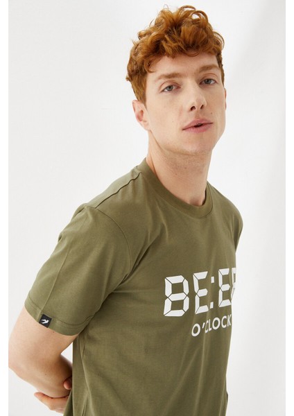 Beer Oclock Baskılı Bisiklet Yaka Regular Fit Tişört Haki indirimleri
