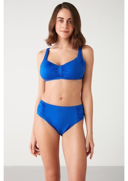 Çıkarılabilir Ince Kaplı Naomis Düz Renk Balensiz Toparlayıcı Bikini Takımı