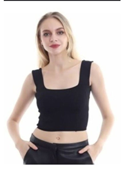 Siyah Kare Yaka Atlet Triko Crop S / M / L Beden Uyumlu