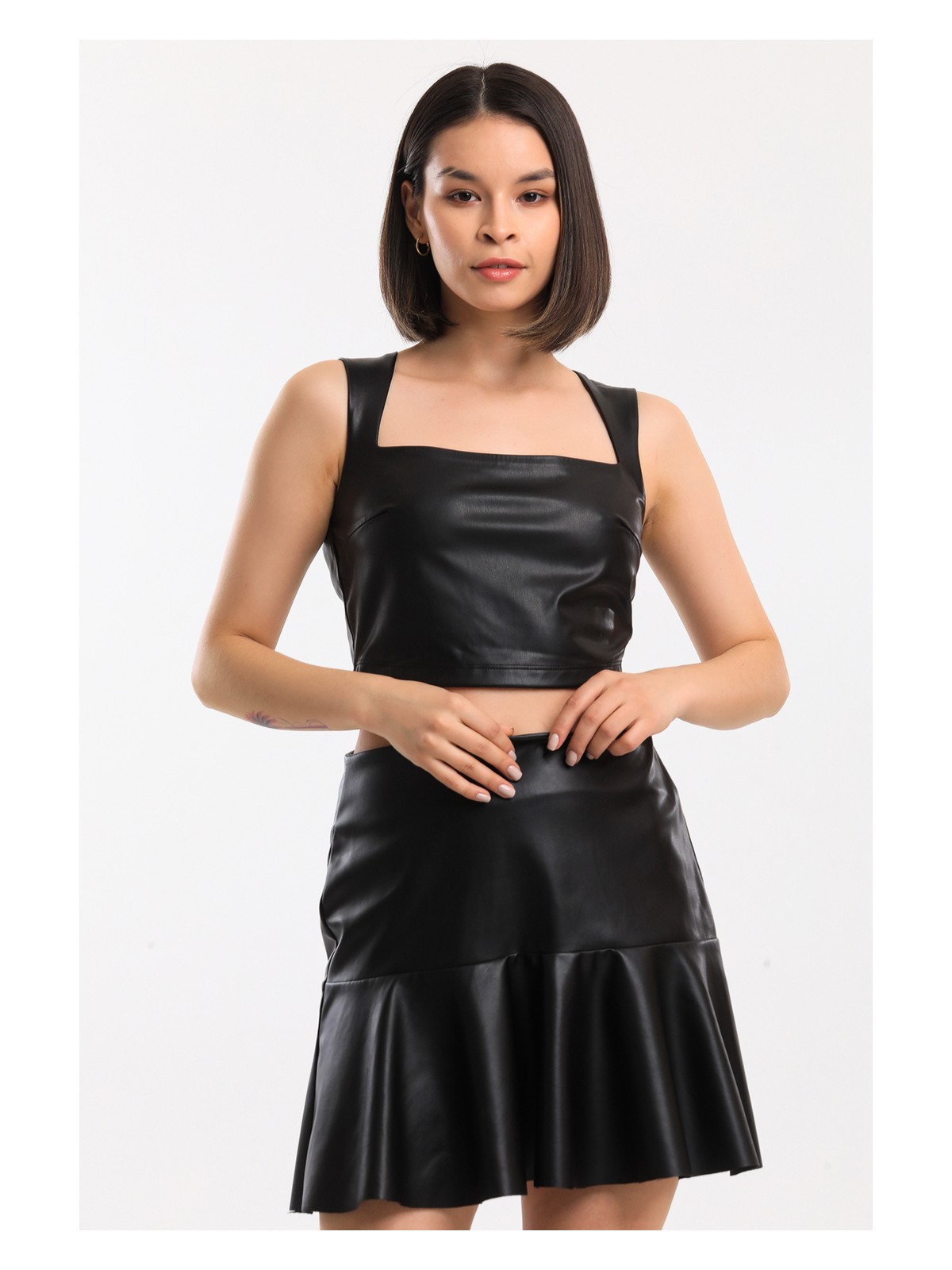 Sense Gizli Fermuarlı Volanlı Deri Etek | ETK34165