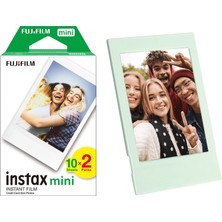 Fujifilm Instax Mini 12 Makine Uyumlu 20'li Film ve Yeşil Fotoğraf Çerçevesi