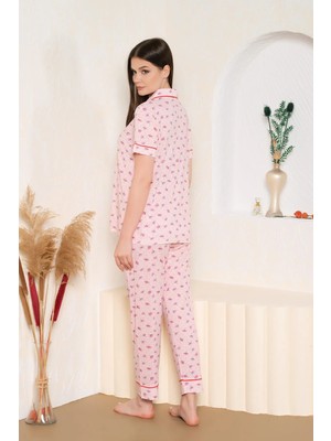 Myben Kadın Pembe Renkli Çiçek Desenli Düğmeli Biyeli Kısa Kollu Pijama Takımı 10117