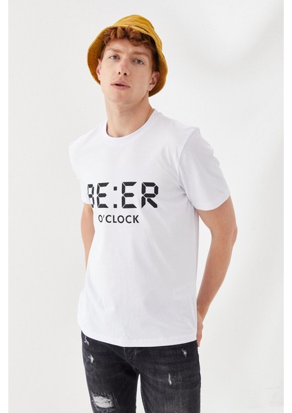 Beer Oclock Baskılı Bisiklet Yaka Regular Fit Tişört Beyaz