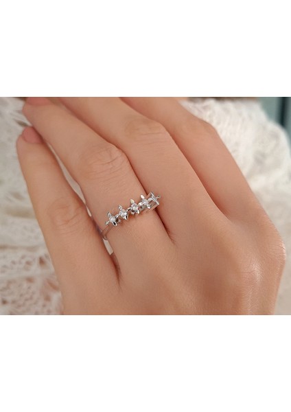 F Renk 0,15 Karat Pırlanta 5 Taş Yüzük 0441R0049