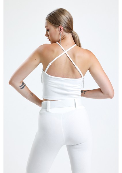 Göğüs Taşlı Zincir Şeritli Scuba Krep Bluz | BLZ34824 Beyaz indirimleri