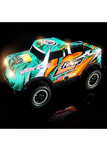 Full Fonksiyon LED Işıklı Gövde 1:24 Off Road Şarjlı Uzaktan Kumandalı Yarış Arabası