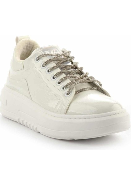 Beyaz Kırışık Rugan Kadın Sneaker K01345016008