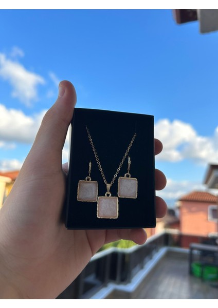 Beyaz Taş Kolye Küpe Set