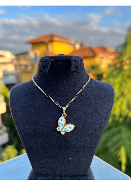 Beyaz Mavi Benekli Kelebek Kolye