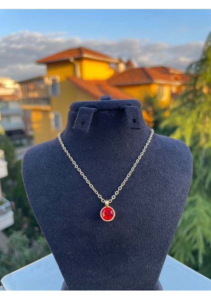 Kırmızı Oval Taşlı Kolye