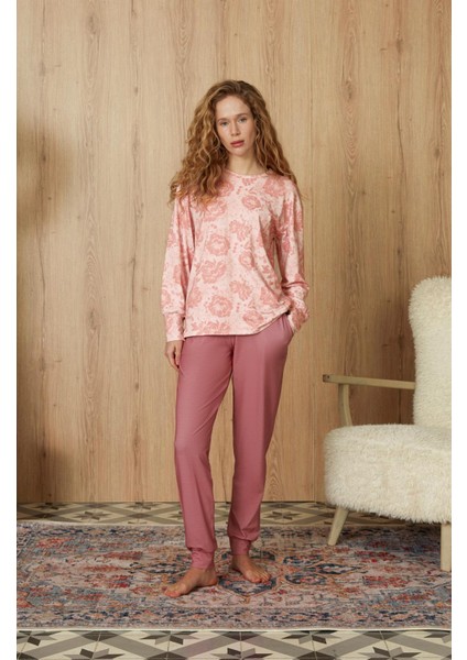 Kadın Pembe Çiçek Desenli T-Shirt Pijama Takımı 4134
