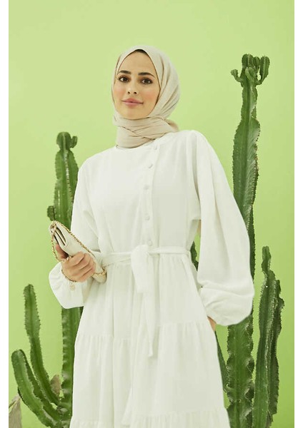 6599-BERLIN Fırfırlı Elbise Beyaz fiyatları