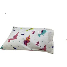 Pafuli El Yapımı Bebek Yastık Kılıfı 35 x 45 cm Renkli Dinazorlar