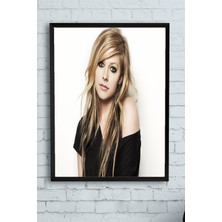 Postermanya Avril Lavigne Çerçeveli Tablo  21 x 30 cm