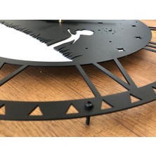 Metalium Concept Dekoratif Roma Rakamlı Metal Duvar Saati Çocuk Dekorlu ÇAP:45CM