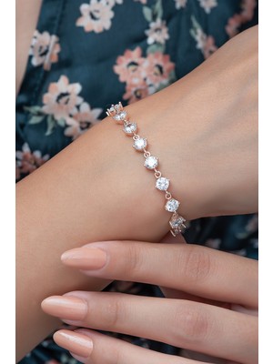 Nereze 925 Ayar Sıralı Zirkon Topaz Taşlı Kadın Gümüş Bileklik