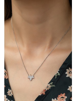 Nereze 925 Ayar Gümüş Minik Çınar Yaprağı Kadın Kolye