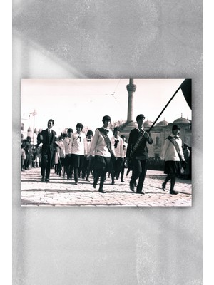 Postermanya Cumhuriyet Bayramı Nostaljik Poster  40 x 60 cm