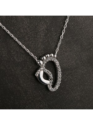 Hediyesepeti Hediye Sepeti Anne Çocuk Ayak Izi Tasarımlı Zirkon Taşlı Gümüş Kolye