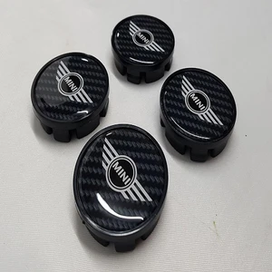 Jant Göbeği Mini Cooper 58/55 (55 mm Yuva ) Plasto 4'lü Set Karbon