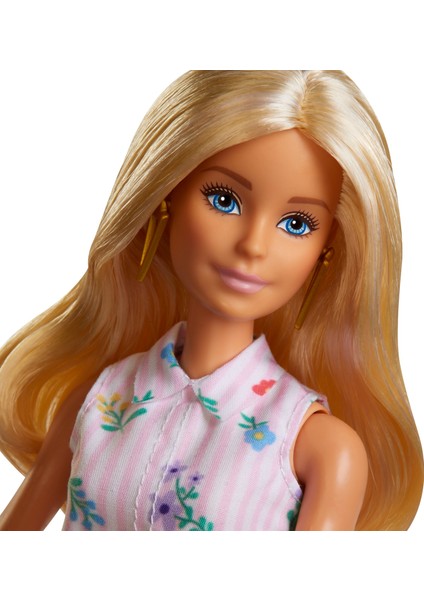 Fashionistas Bebek ve Aksesuarları Sarışın Çiçekli Elbiseli FXL52 modelleri