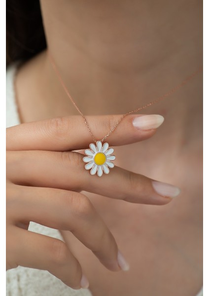 925 Ayar Gümüş Papatya Kadın Kolye fiyatları