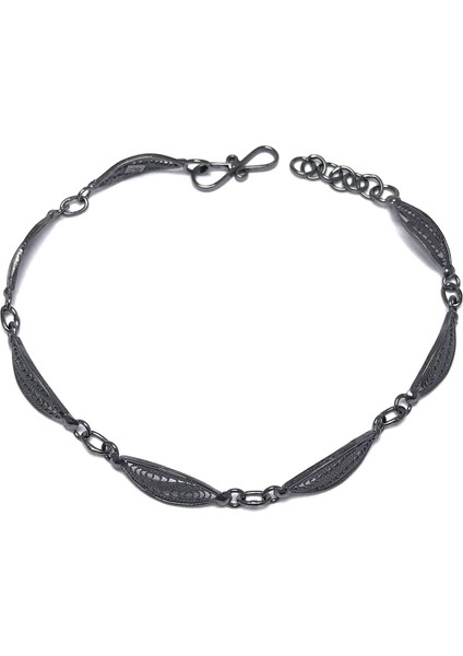 Yaprak Model Oksitli Telkari Kadın Gümüş Bileklik