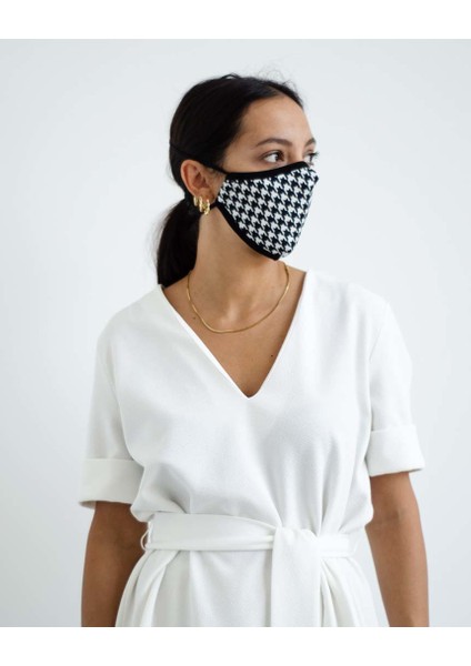 Yıkanabilir Asmalı Maske Kaz Ayağı modelleri