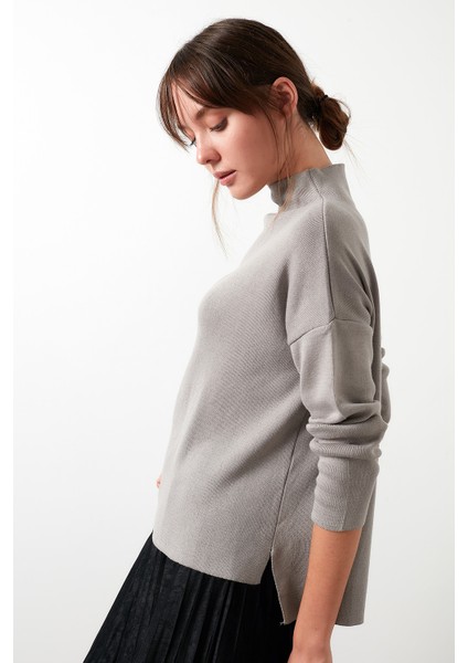 Arkası Uzun Pamuklu Dik Yaka Kazak Kadın KAZAK 4615002 modelleri