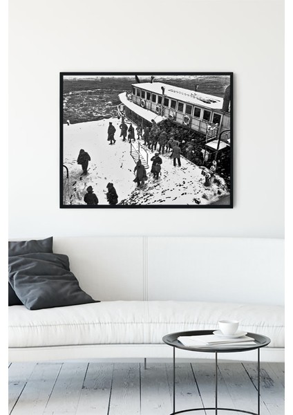 İstanbul'da Kış Nostaljik Çerçeveli Tablo 21 x 30 cm