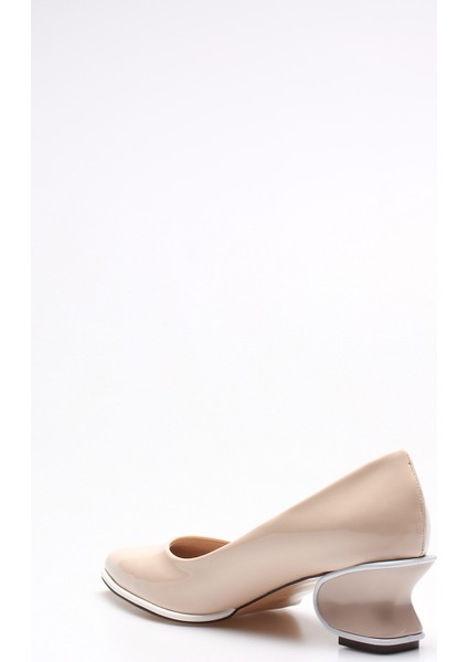 Plus Bej Rugan Kadın Günlük Ayakkabı fırsatları